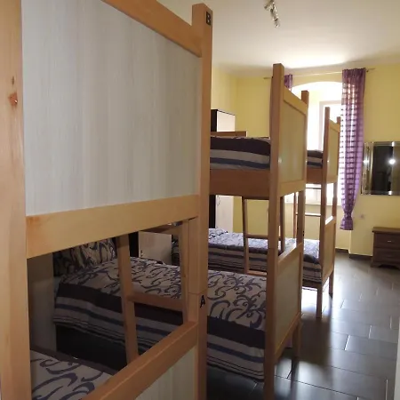 Hostel Rijeka * Fiume
